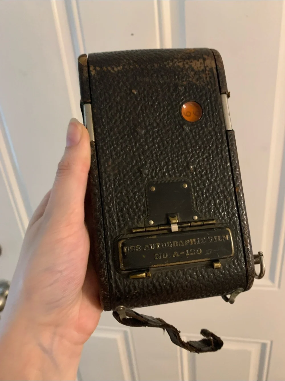 Kodak Vintage Brown Box Camera - Classic Brown Finish untested